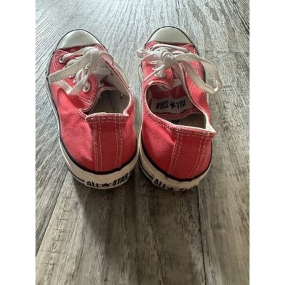 Converse Women Chuck Taylor All Star 132298F Rasberry Low Tops lace up size 7 - Picture 4 of 7